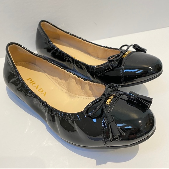 NIB PRADA patent leather tassel flat - Picture 2 of 12